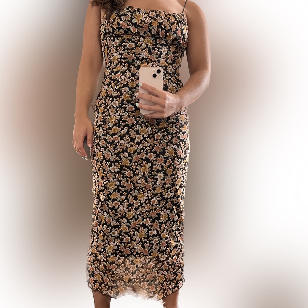 Floral slimming maxi dress with inner lining from TJmaxx size medium